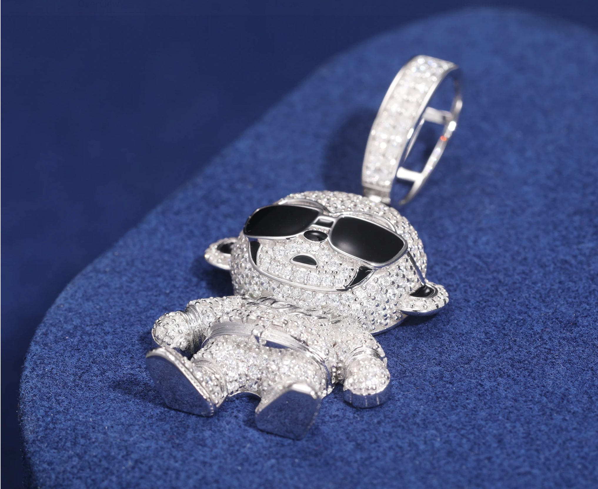 “MONKEY” MOISSANITE PENDANT