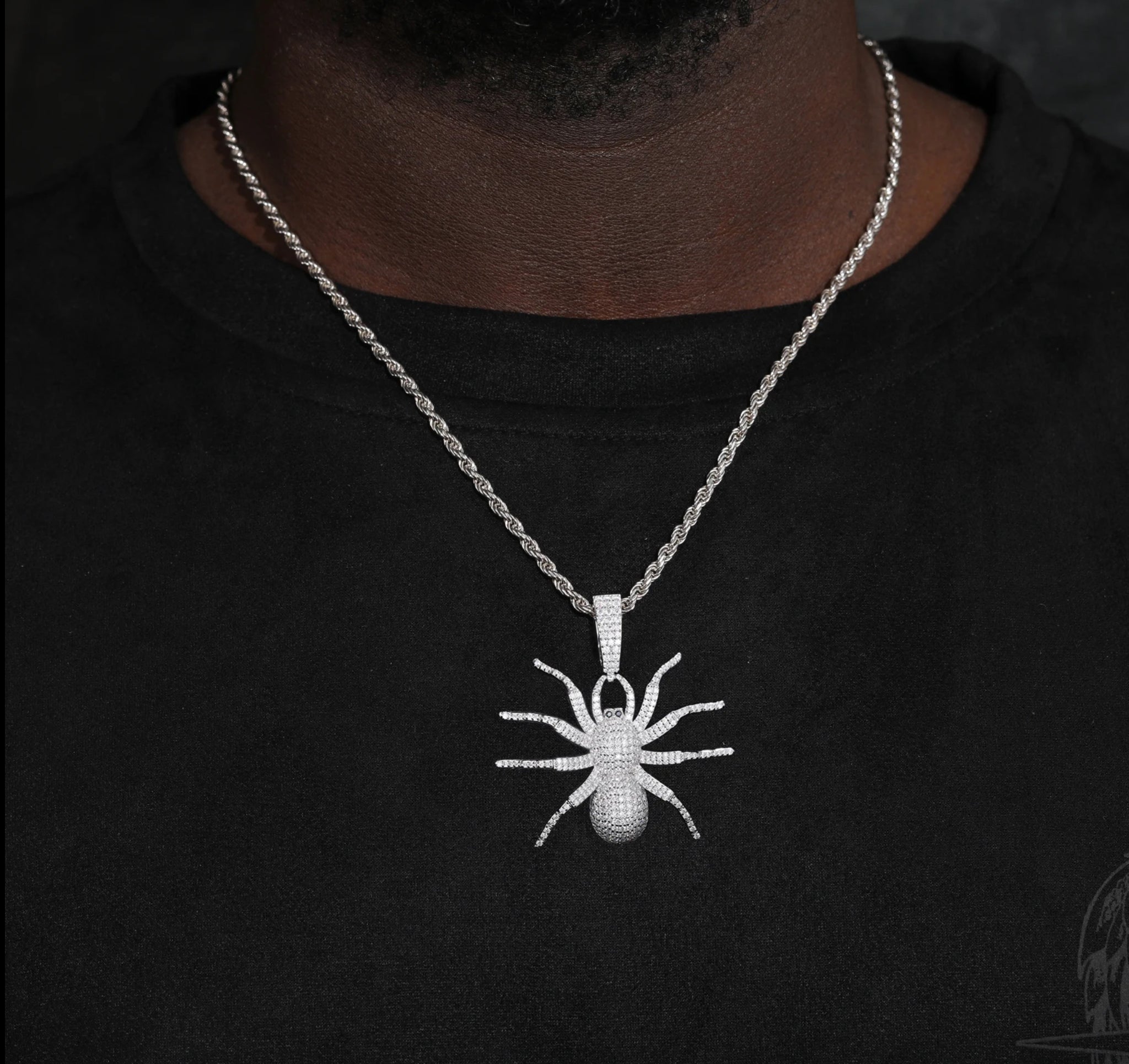 “SPIDER V2” MOISSANITE PENDANT