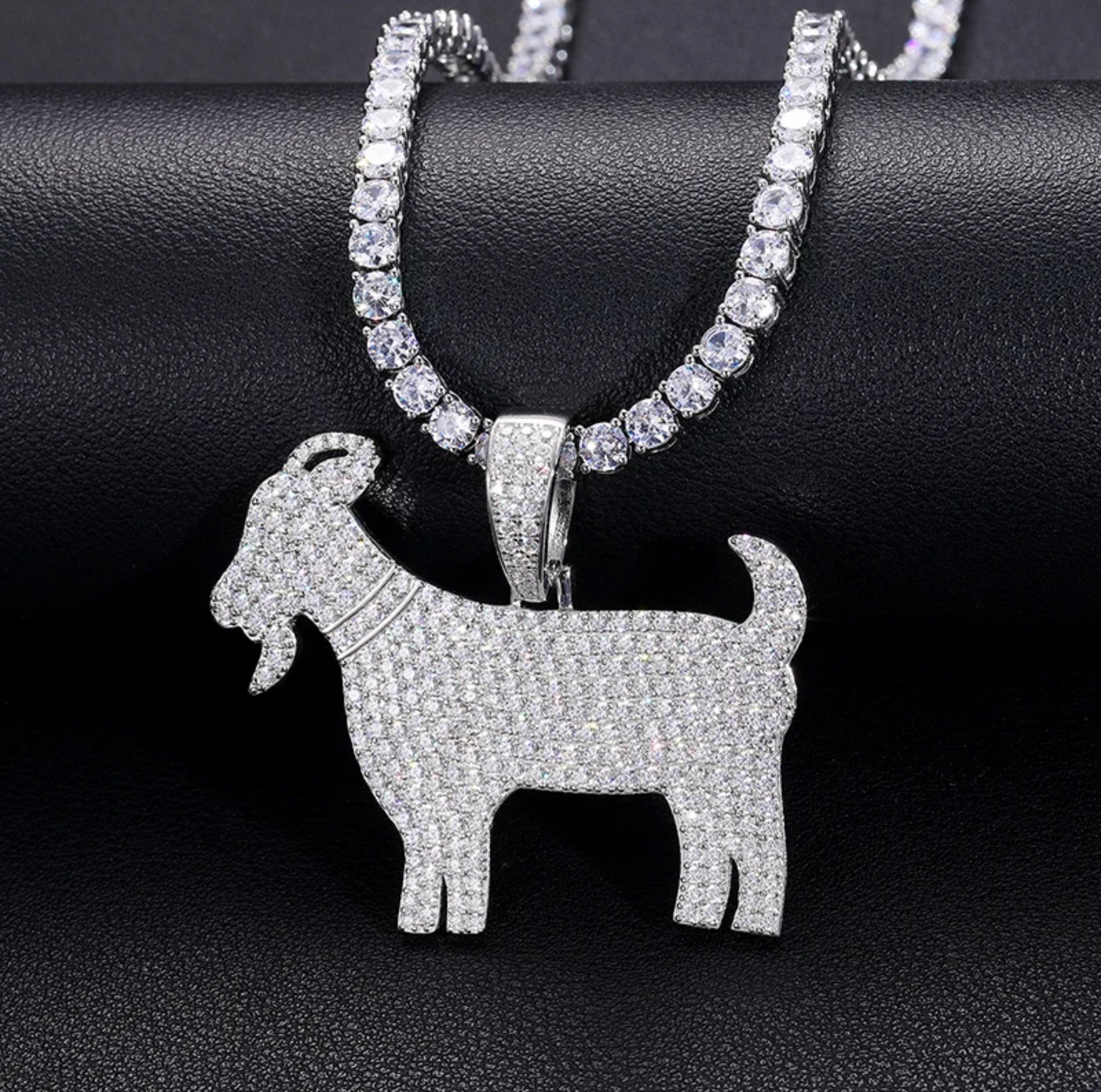 “GOAT” MOISSANITE PENDANT